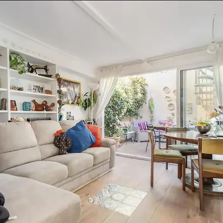 Stanza Privata Vicino La Metro Apartment Rome Exterior photo